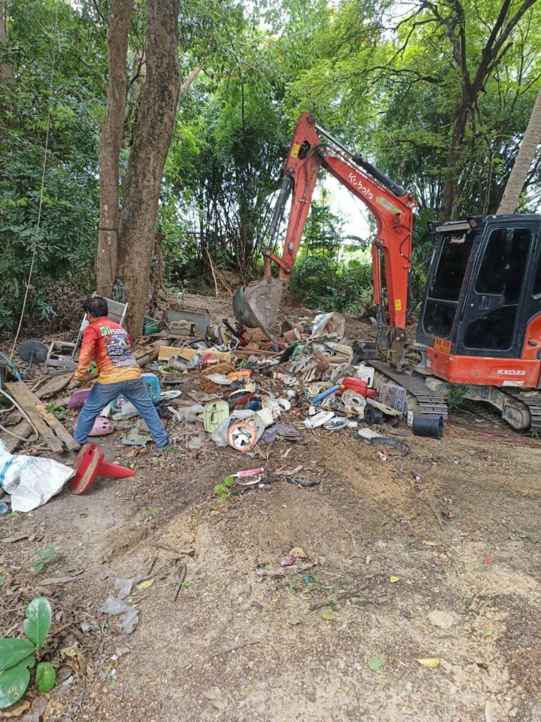 รับเคลียริ่งพื้นที่ศรีราชา